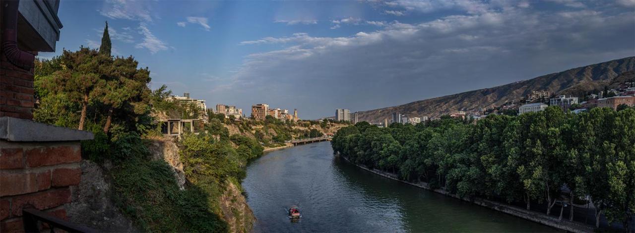 Apartment In The Heart Of Old Tiflis Exterior foto